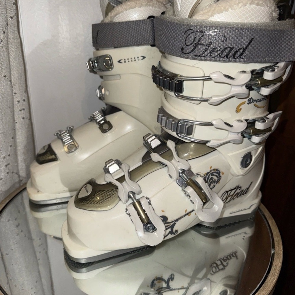 Head Women’s Ski Boots — Super Macro Easy Entry — White - Picture 7 of 9